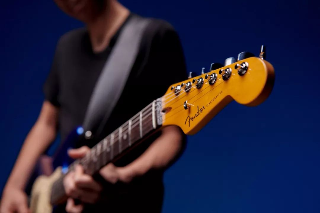 Fender Ultra 芬达美产“超极”系列吉他 登陆中国