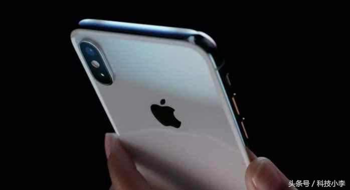 iPhoneX价格再度狂跌，256G版直降1700元，现在值得入手？