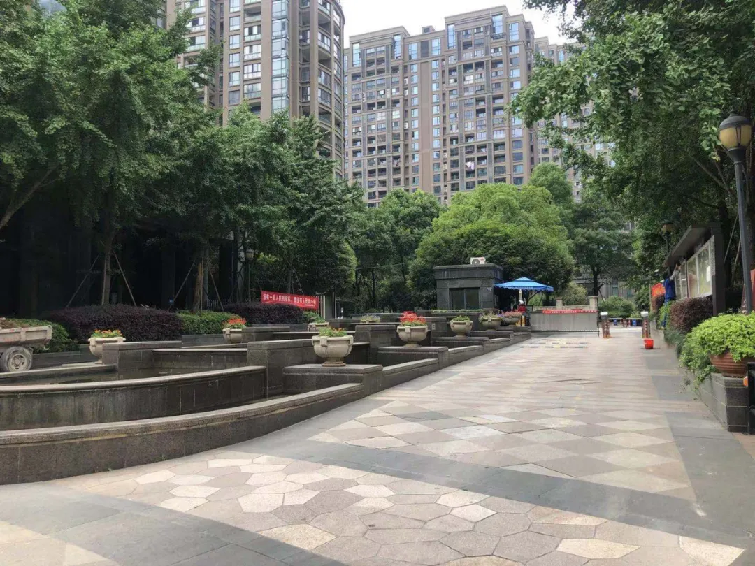 实探！二手房价涨幅垫底的临平老城，却是自住客的“天堂”