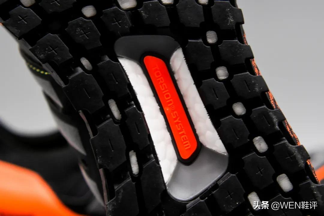 防水防滑还反光的跑鞋！GUARDPACK系列堪称冬季运动必选