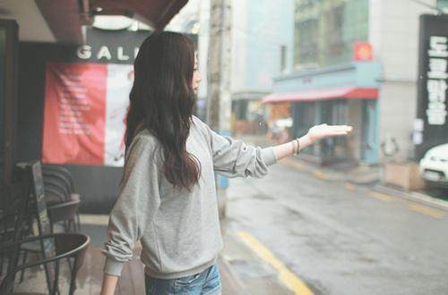触动人心的短句 触动人心的温暖短句