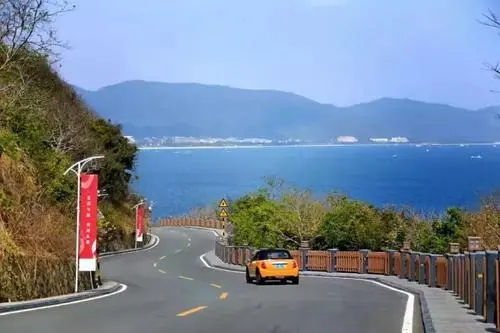 旅行度假朋友圈文案短句 自驾游出行的文案