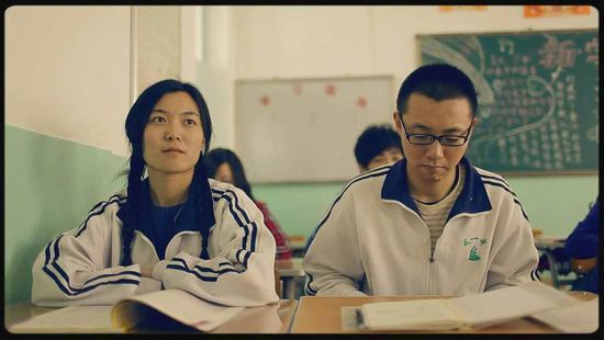 你们觉得高中生真的就不能谈恋爱和学习两方面都完善嘛