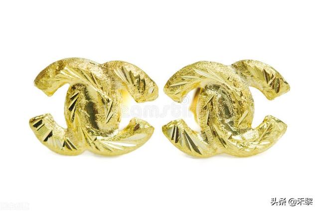 珠宝黄金情感共鸣的文案(简短的文案珠宝)