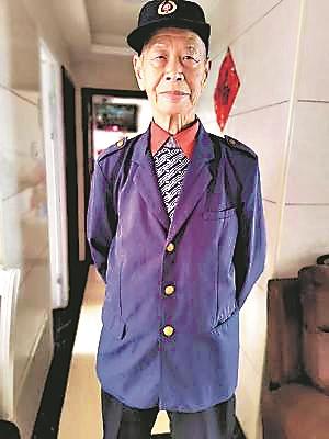 工装风格文案励志(装饰公司广告牌图片)