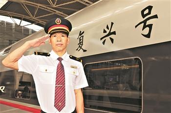 工装风格文案励志(装饰公司广告牌图片)