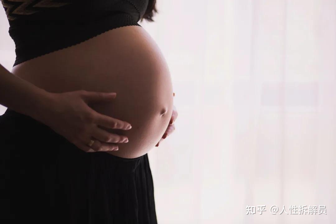 “对，我们做了”，妻子承认，男子犹豫一个多月，还是选择了分手