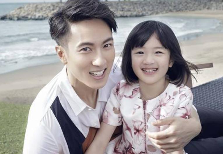 适合写给女儿发朋友圈的句子