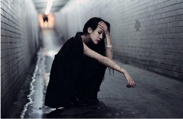 心里难受时发的伤感说说