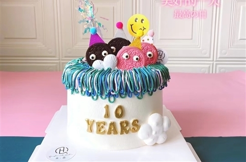 自己过生日发朋友圈的句子文艺(45句)