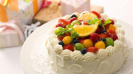 送给小仙女的生日快乐祝福语 小仙女生日快乐的贺词
