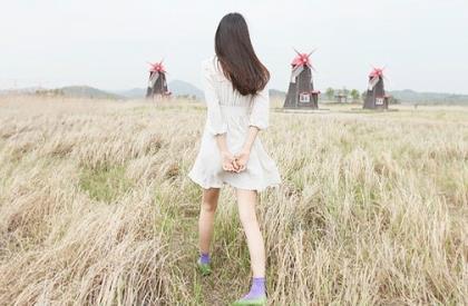 类似珍惜眼前人的句子 珍惜爱情的句子