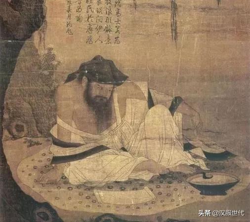 满族服饰文案励志(满族人民的服饰照片)