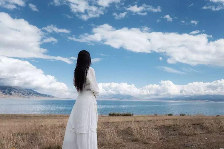 女人为了爱情，远嫁到外省，究竟值得吗？