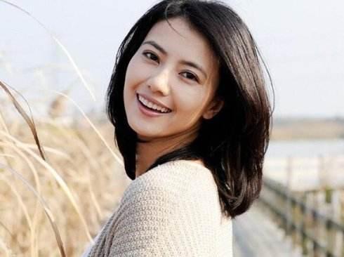 女人阳光的句子说说心情 女生说说简单气质一句话