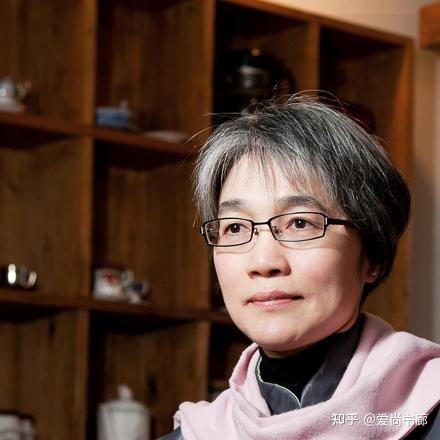《我为你洒下月光》| 人生中有些眼眶泛红的时刻，只想独自拥有