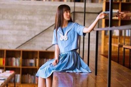 孤傲到让人心疼的句子，形容人心冷漠的一句话