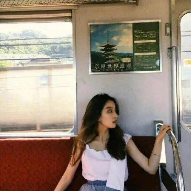 适合发朋友圈女性独立 女人独立才有底气说说