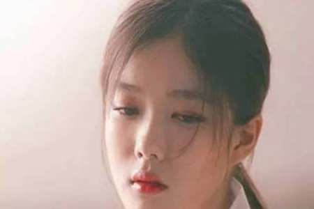 无法诉说的委屈句子，一个人难受到哭的说说
