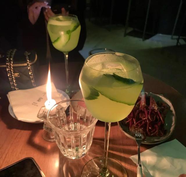 分手快乐情感文案(分手的文案句子)