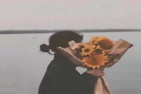 给男朋友的暖心文案，热搜情话短句