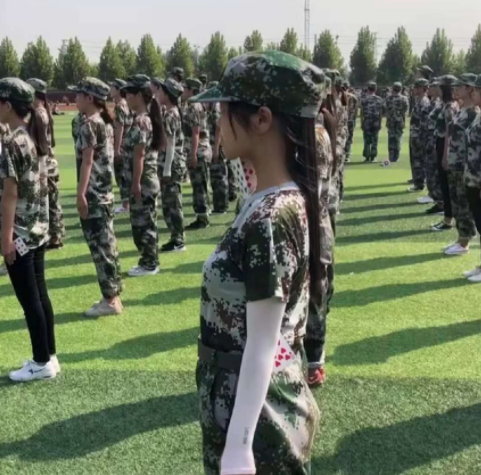 军训的朋友圈文案