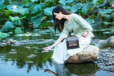 生活不必迎合别人的精选30句说说，活出自己的句子