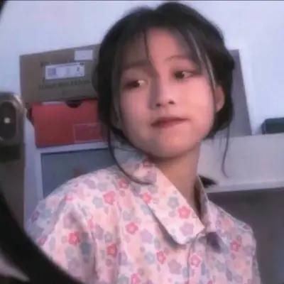 很吸引人的打招呼文案 吸引女生又很撩人的一句话