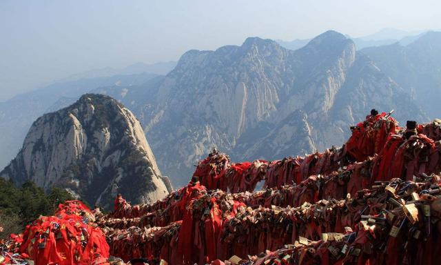 文化之五岳：东岳泰山，西岳华山，中岳嵩山，北岳恒山，南岳衡山