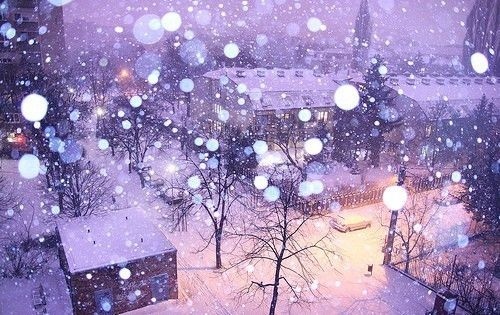 描述下雪的句子的好句(54句)