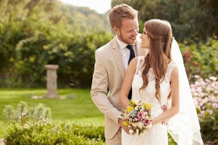 女儿结婚妈妈祝福语，送给孩子新婚的贺词