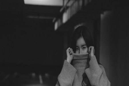 痛到骨子里心碎的签名，形容超级难过悲伤的句子