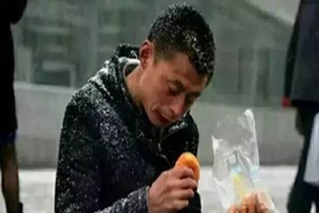 生活不易的心情说说，蕴含人生道理的句子精选