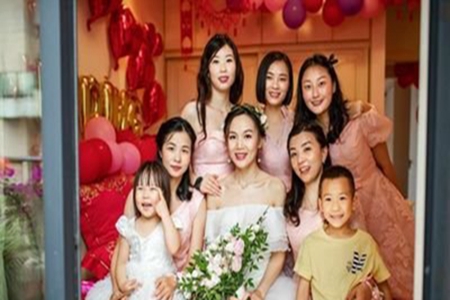 送闺蜜出嫁的朋友圈文案，祝福好友新婚快乐的句子