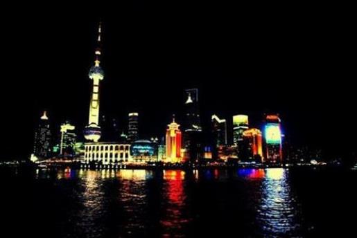 雨天夜晚心情经典句子 形容下雨天的心情短语