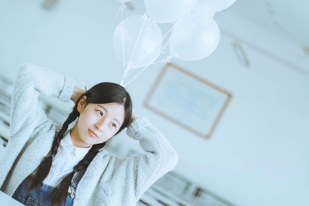 假装很开心的语句，明明很难过却要强装的句