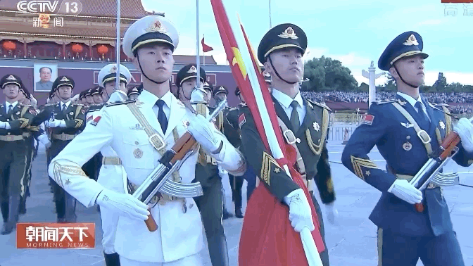 升旗仪式文案励志语录(升旗仪式推文文案)