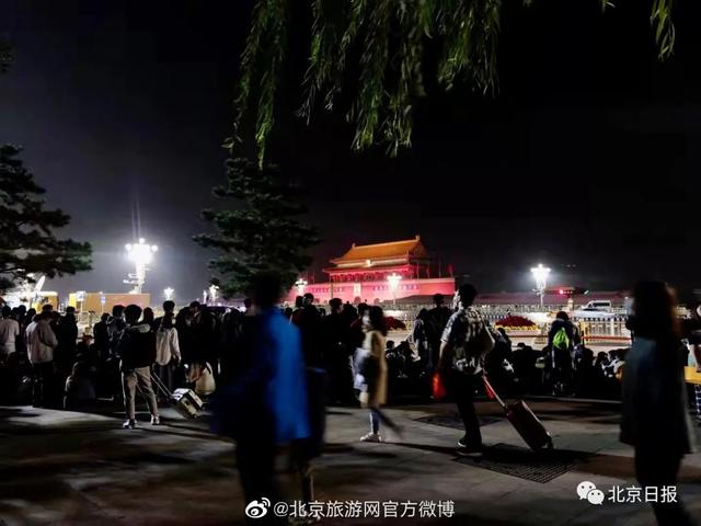 升旗仪式文案励志语录(升旗仪式推文文案)