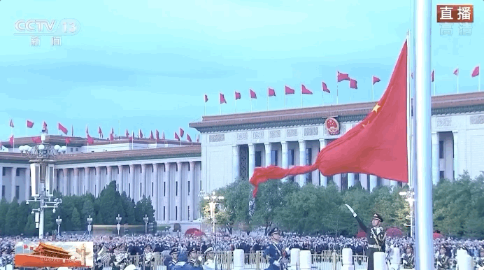 升旗仪式文案励志语录(升旗仪式推文文案)