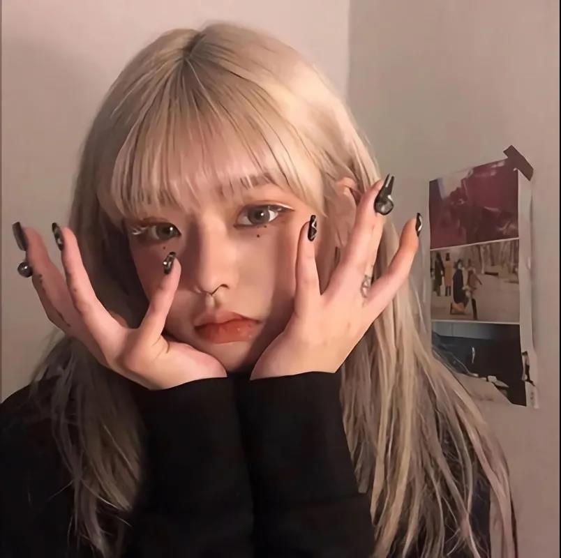 朋友圈甜酷句子 可甜可酷的说说