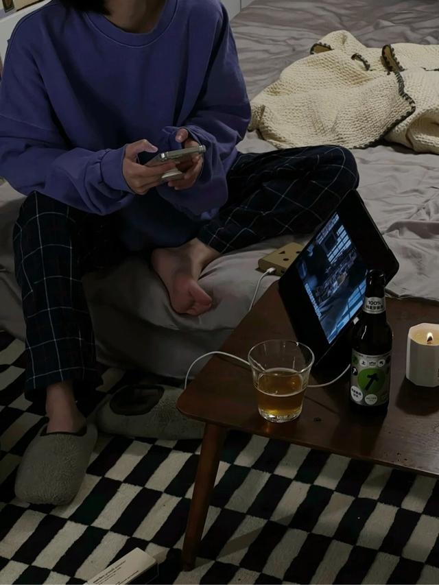 情感文案分手两个月后(分手后朋友圈文案)