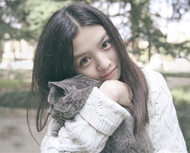 文艺的温柔文案短句 适合女生发朋友圈的句子