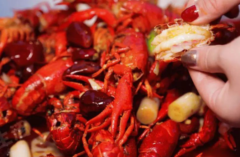 美食说说怎么发朋友圈 美食简短经典语