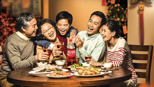 过年一家人团聚的句子 过年一家人团聚的说说