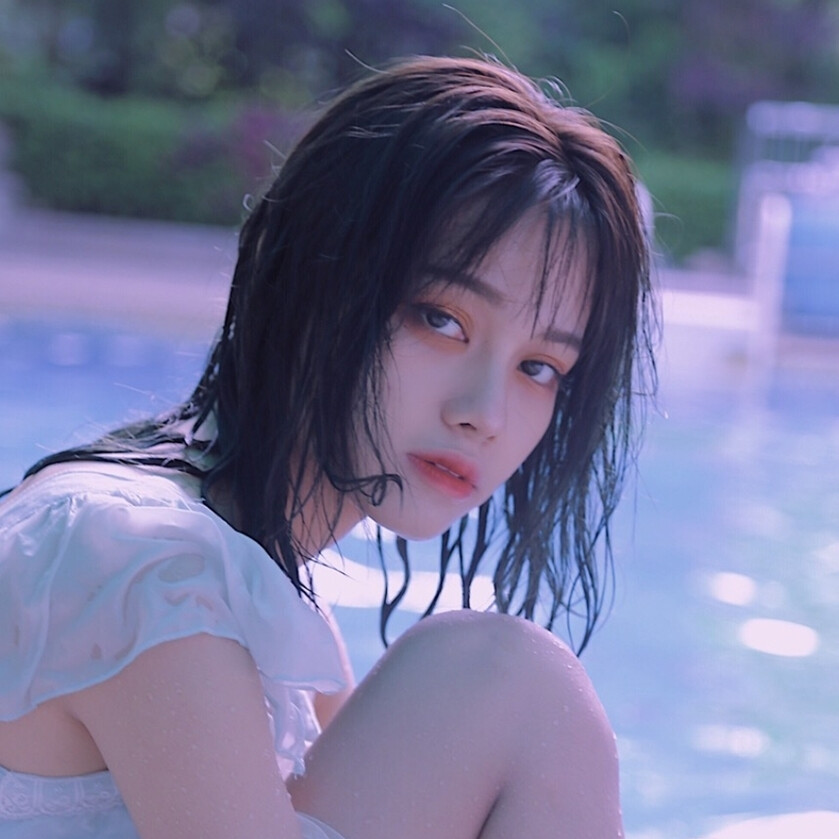 夸人女朋友的句子