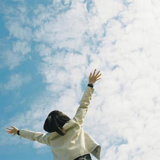 表白的话感人的对女生 向女生表白感动的话