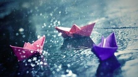下雨天的心情带字图片