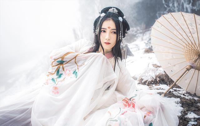 古风女子唯美句子形容女生唯美古风的词