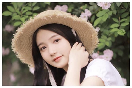 形容爱一个人又不能说的句子，表示默默喜欢的说说