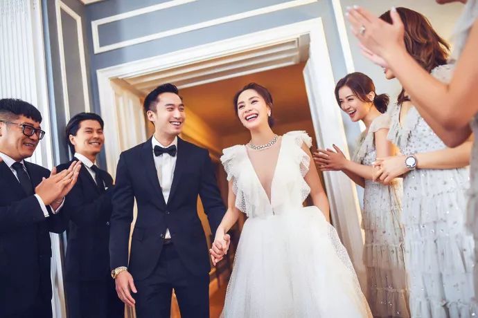 结婚感谢亲朋好友的话 新婚感谢父母的朋友圈说说